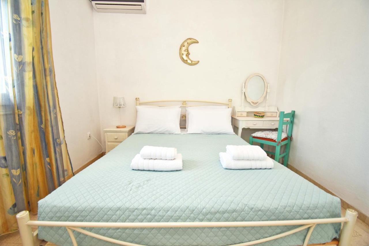 Ninas Cottage Linia ภายนอก รูปภาพ