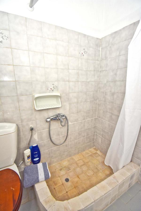 Ninas Cottage Linia ภายนอก รูปภาพ
