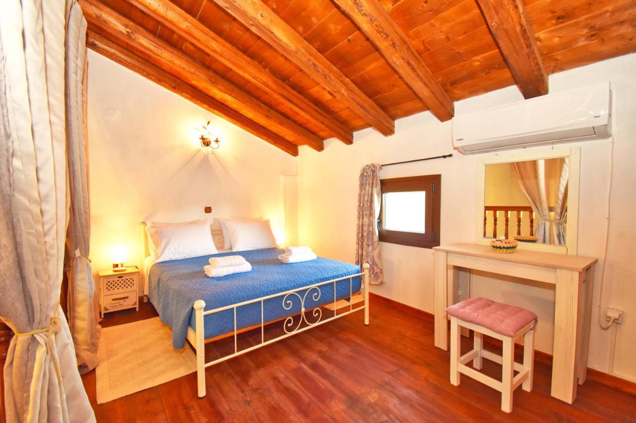 Ninas Cottage Linia ภายนอก รูปภาพ